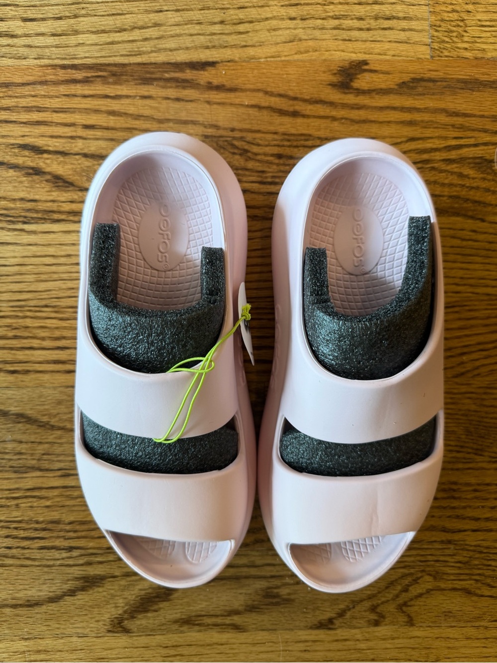 Oofos Pink Slip-On Sandals / Primrose / Size W8 / M6
